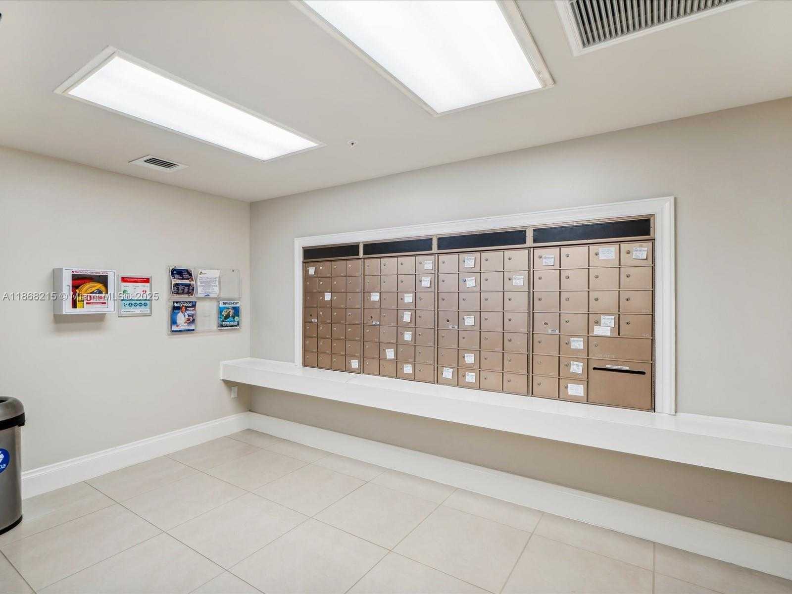 Small Image of 6001 NORTH OCEAN DR #1203, Hollywood Number 44