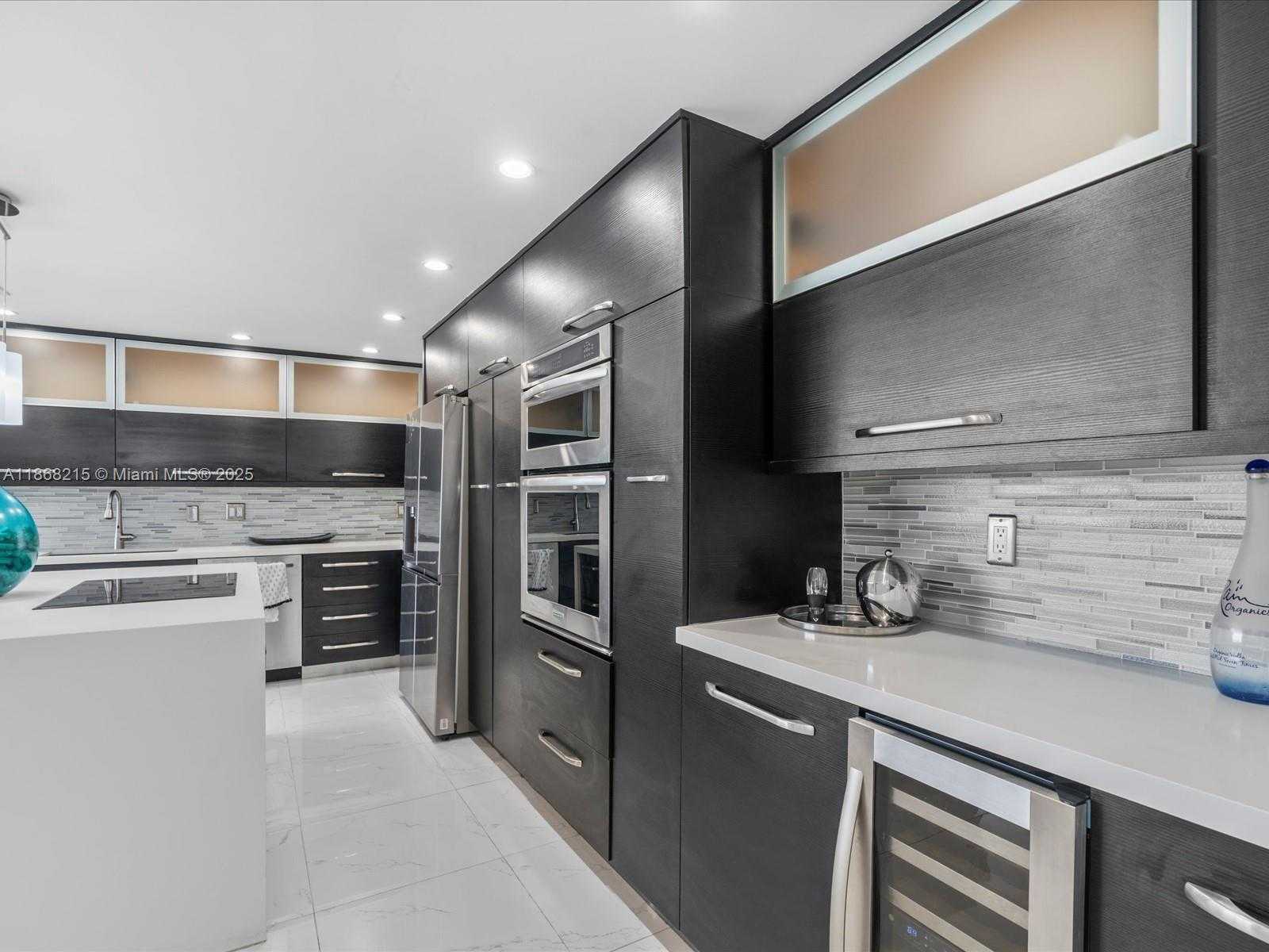 Small Image of 6001 NORTH OCEAN DR #1203, Hollywood Number 5