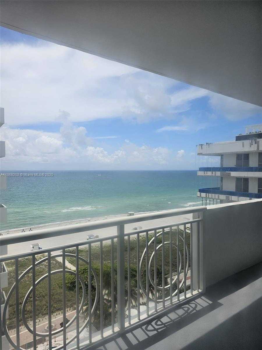 Small Image of 5825 COLLINS AVE #PH1-J, Miami Beach Number 14
