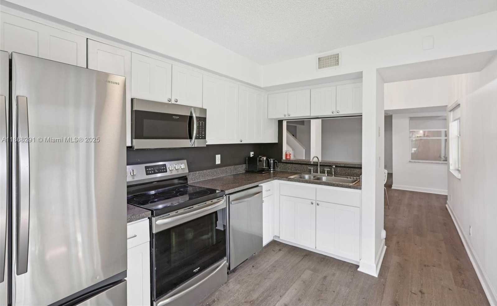 Small Image of 3239 NORTH WEST 44TH ST #6, Oakland Park Number 17