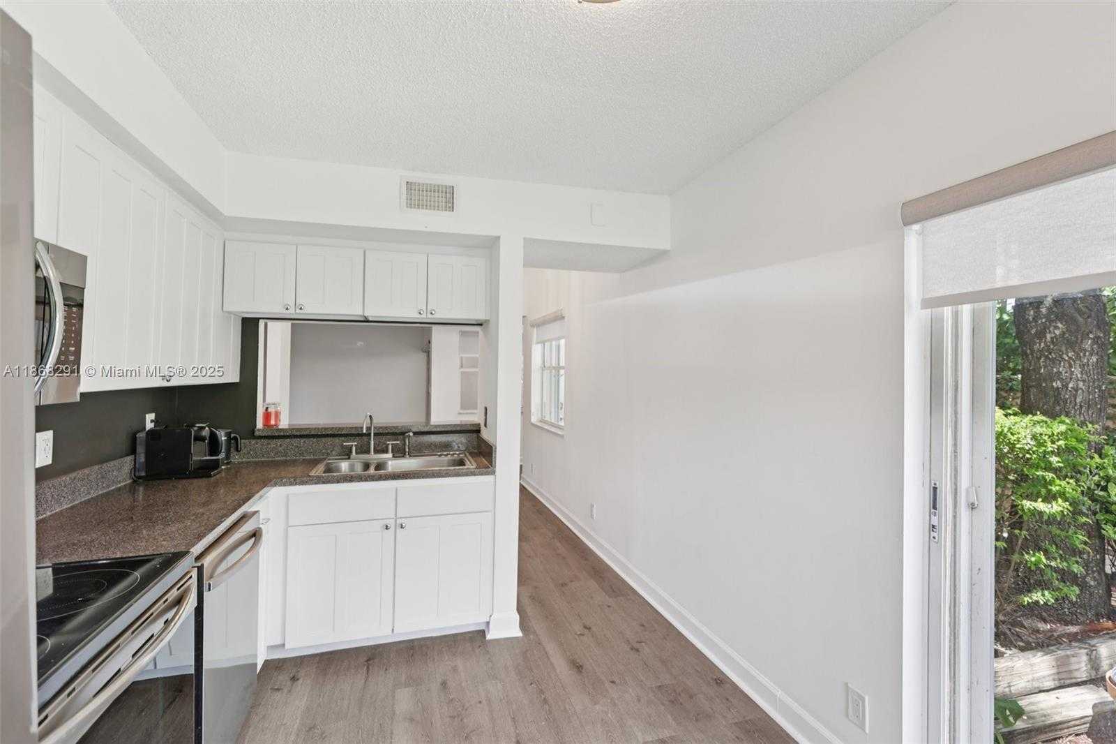 Small Image of 3239 NORTH WEST 44TH ST #6, Oakland Park Number 18