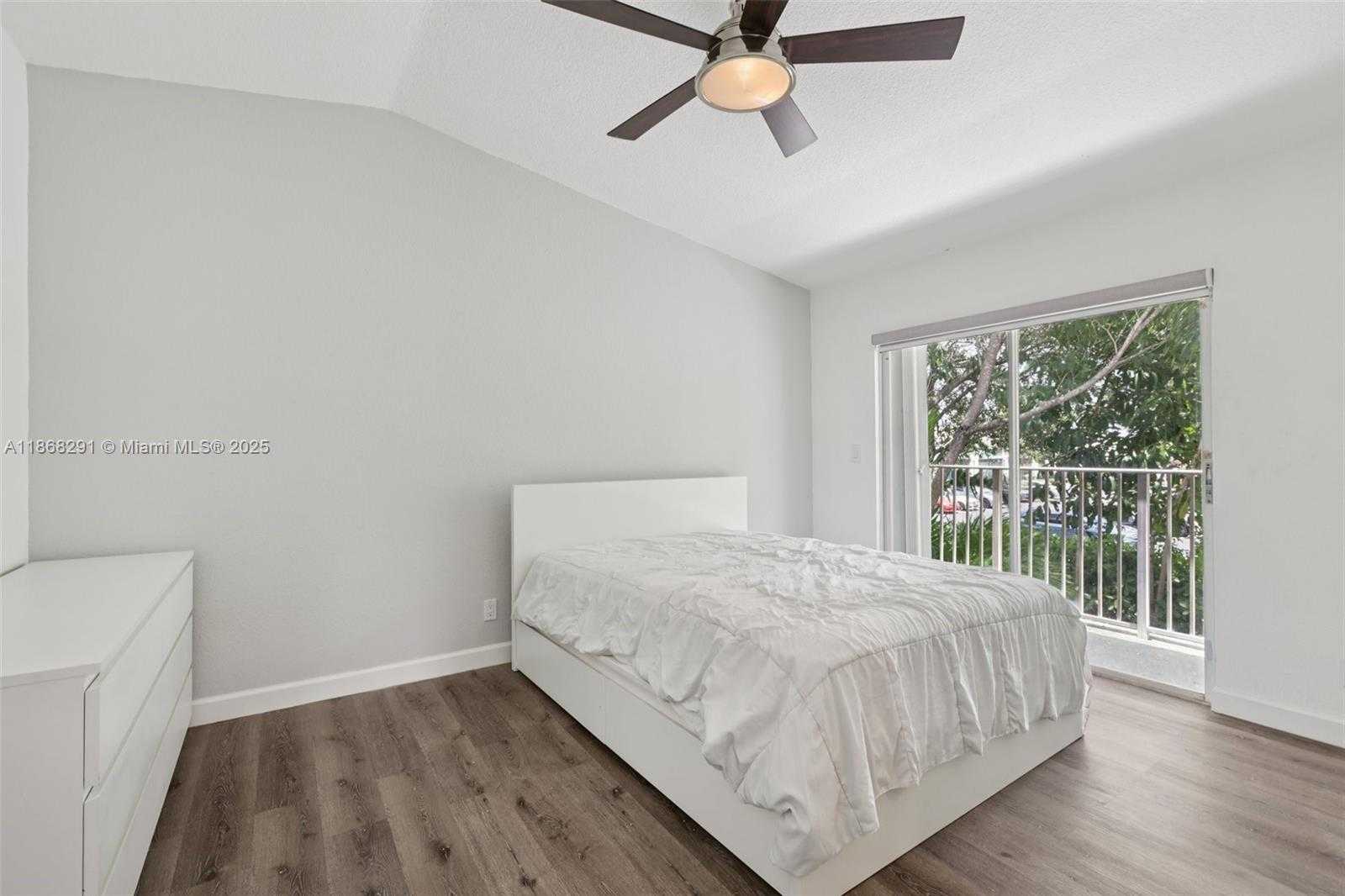 Small Image of 3239 NORTH WEST 44TH ST #6, Oakland Park Number 24