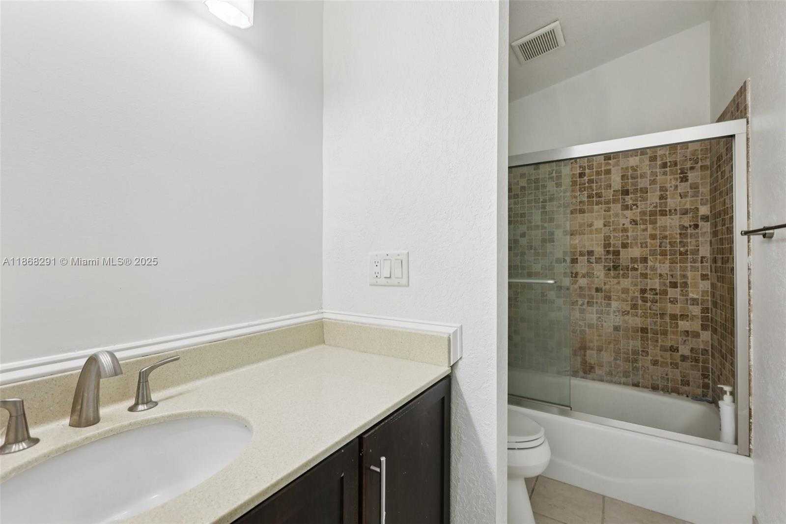 Small Image of 3239 NORTH WEST 44TH ST #6, Oakland Park Number 30