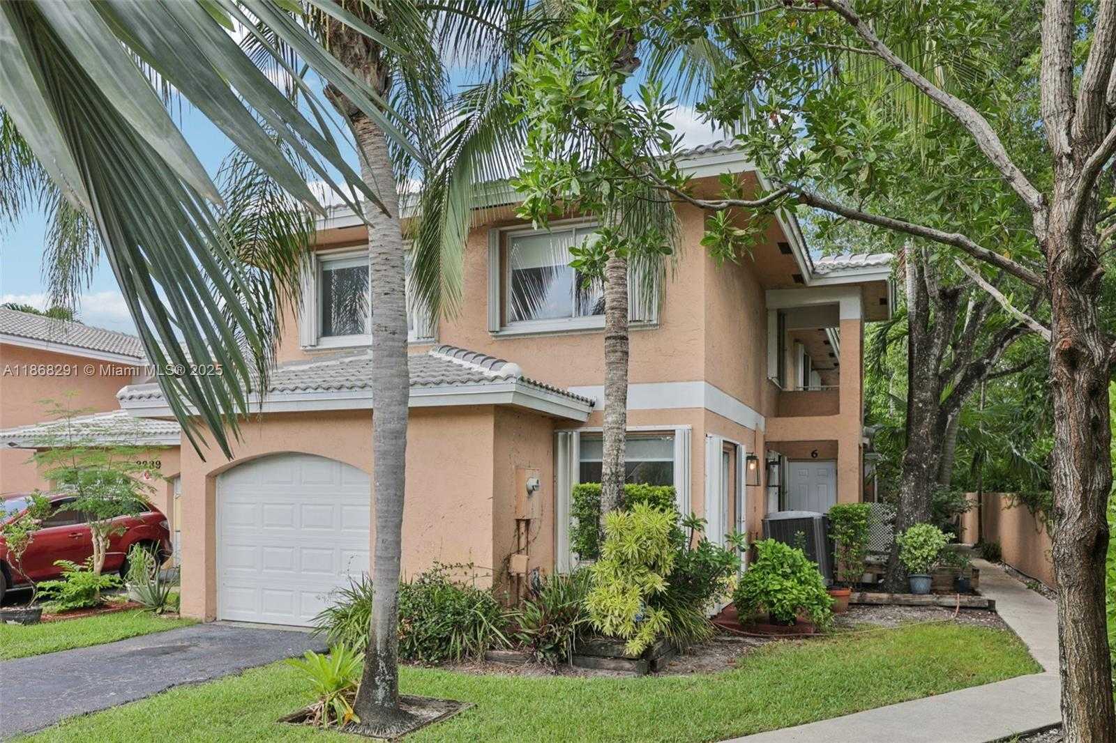 Small Image of 3239 NORTH WEST 44TH ST #6, Oakland Park Number 4