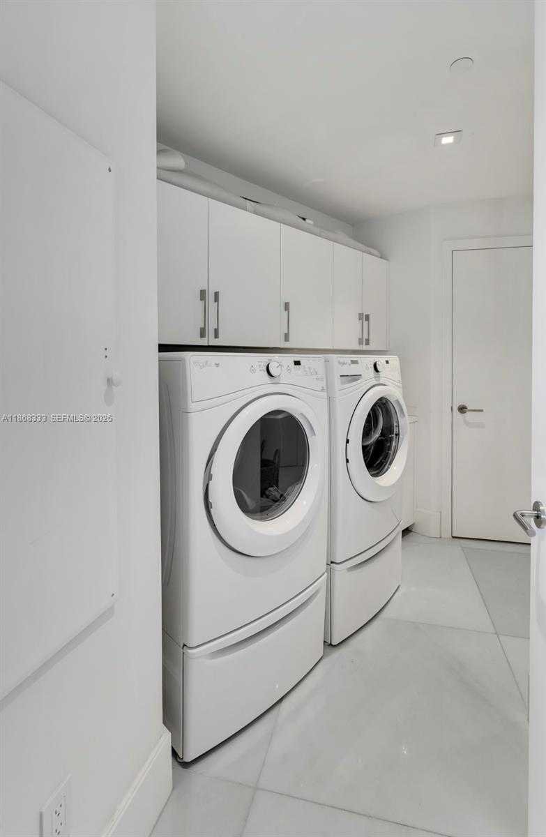 Imagen de Pequeño Objeto