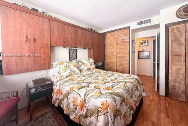 Small Image of 1408 BRICKELL BAY DR #303, Miami Number 14