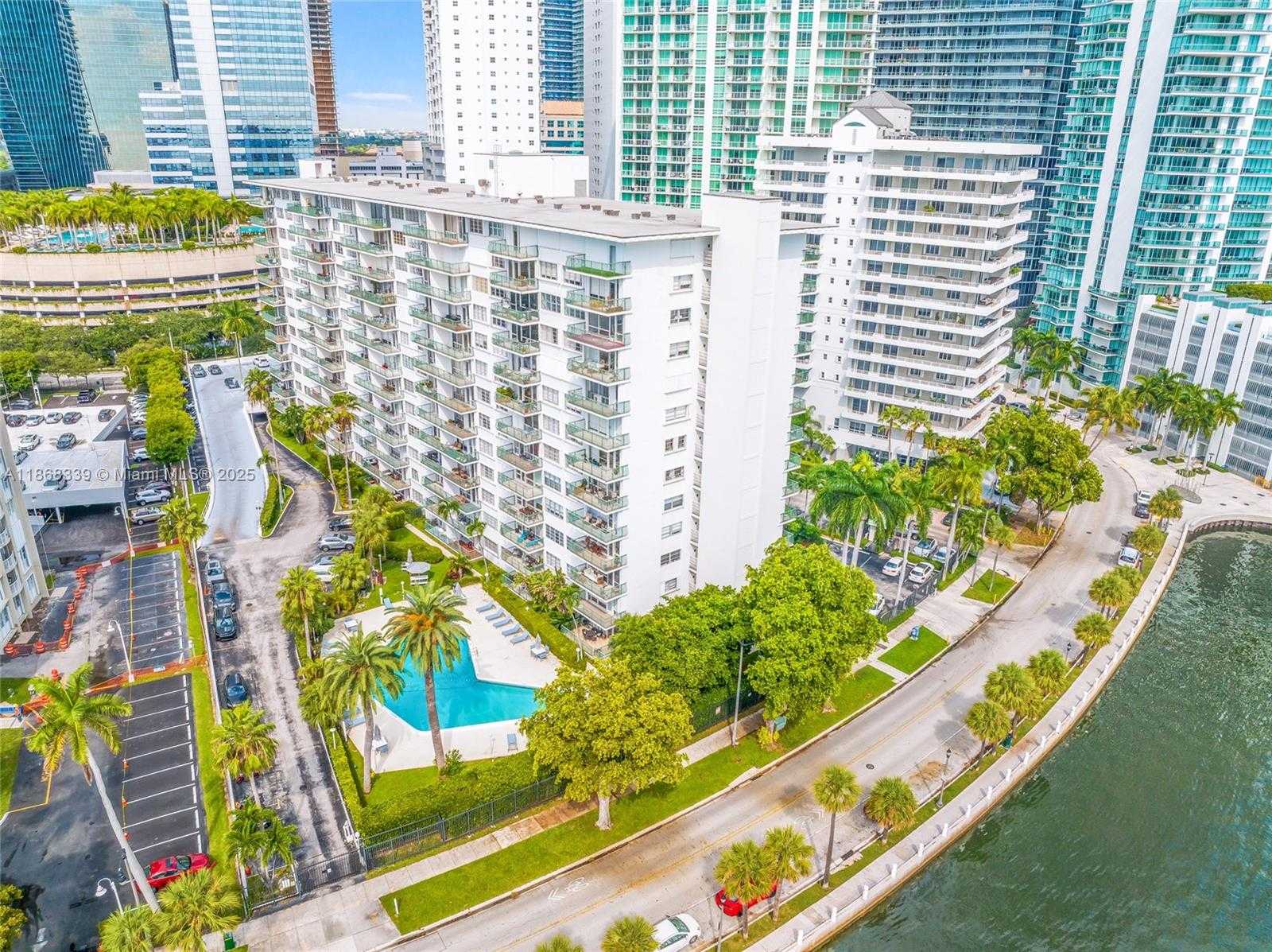 Small Image of 1408 BRICKELL BAY DR #303, Miami Number 2