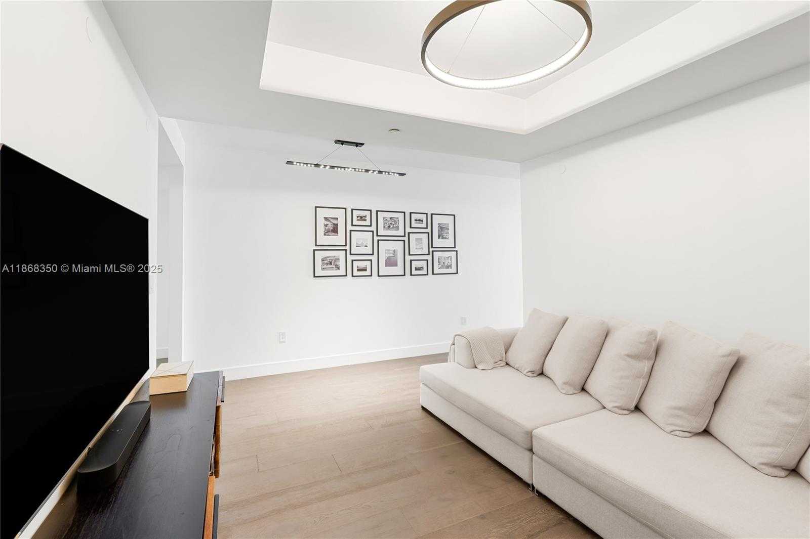 Small Image of 2101 SOUTH SURF RD #3F, Hollywood Number 11