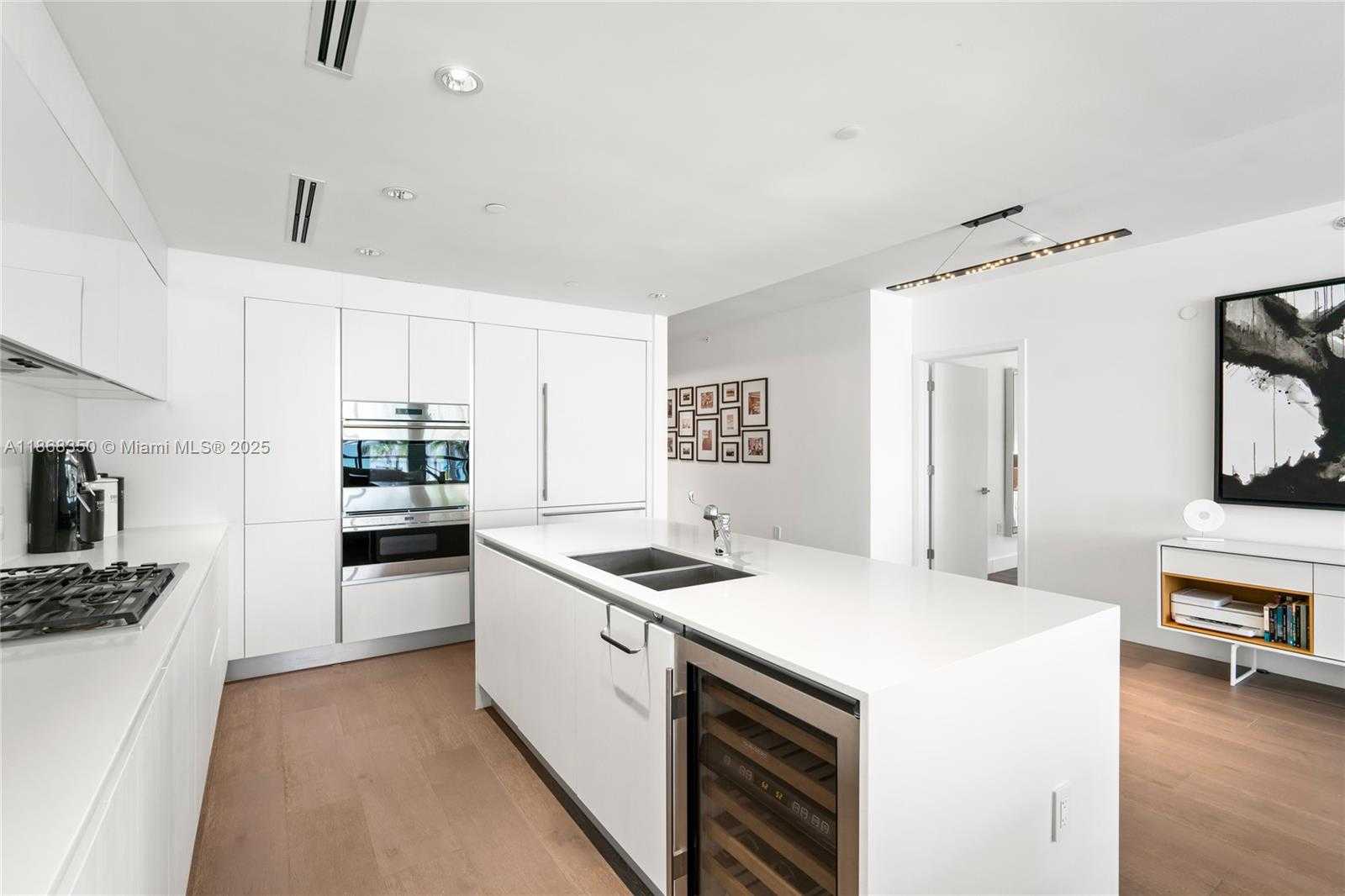 Small Image of 2101 SOUTH SURF RD #3F, Hollywood Number 15