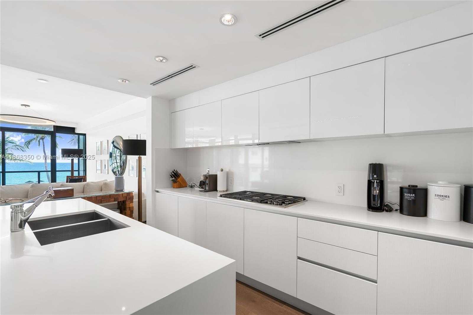 Small Image of 2101 SOUTH SURF RD #3F, Hollywood Number 16