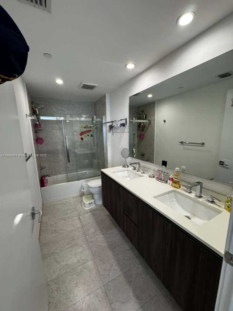 Small Image of 488 NORTH EAST 18TH ST #511, Miami Number 16