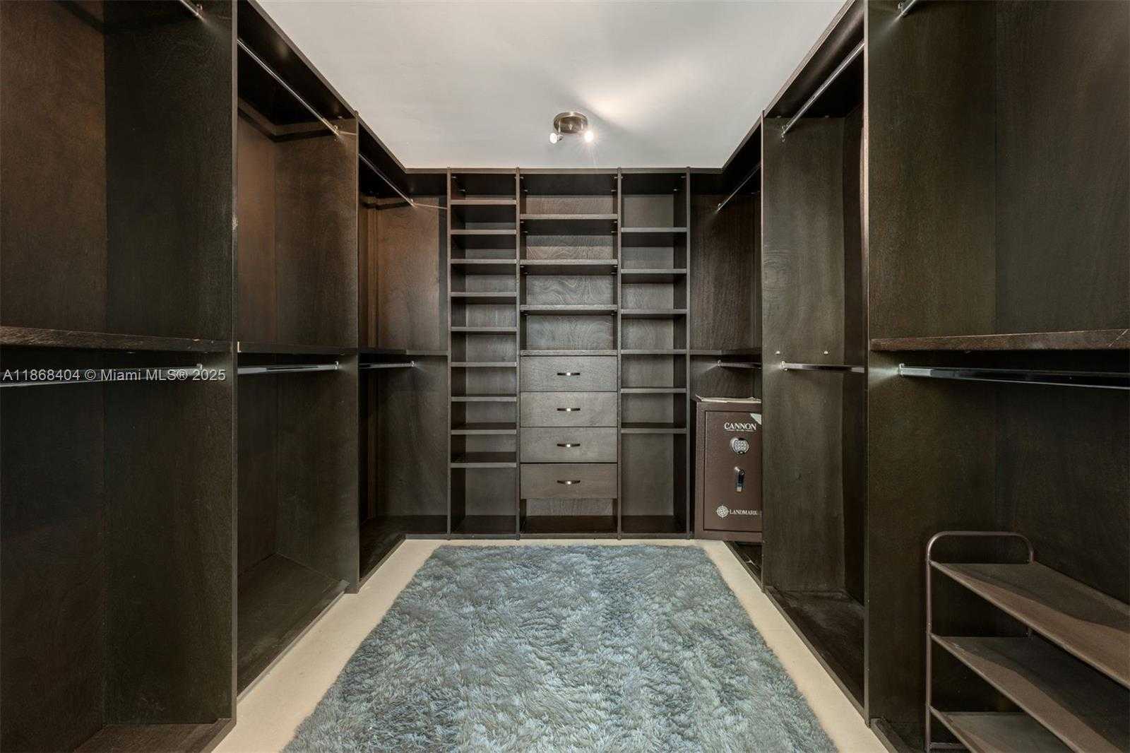 Small Image of 888 BISCAYNE BLVD #5507/5607, Miami Number 20