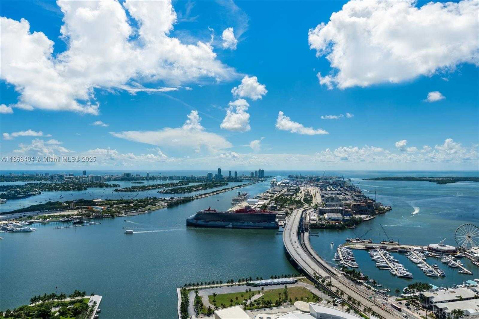 Small Image of 888 BISCAYNE BLVD #5507/5607, Miami Number 9