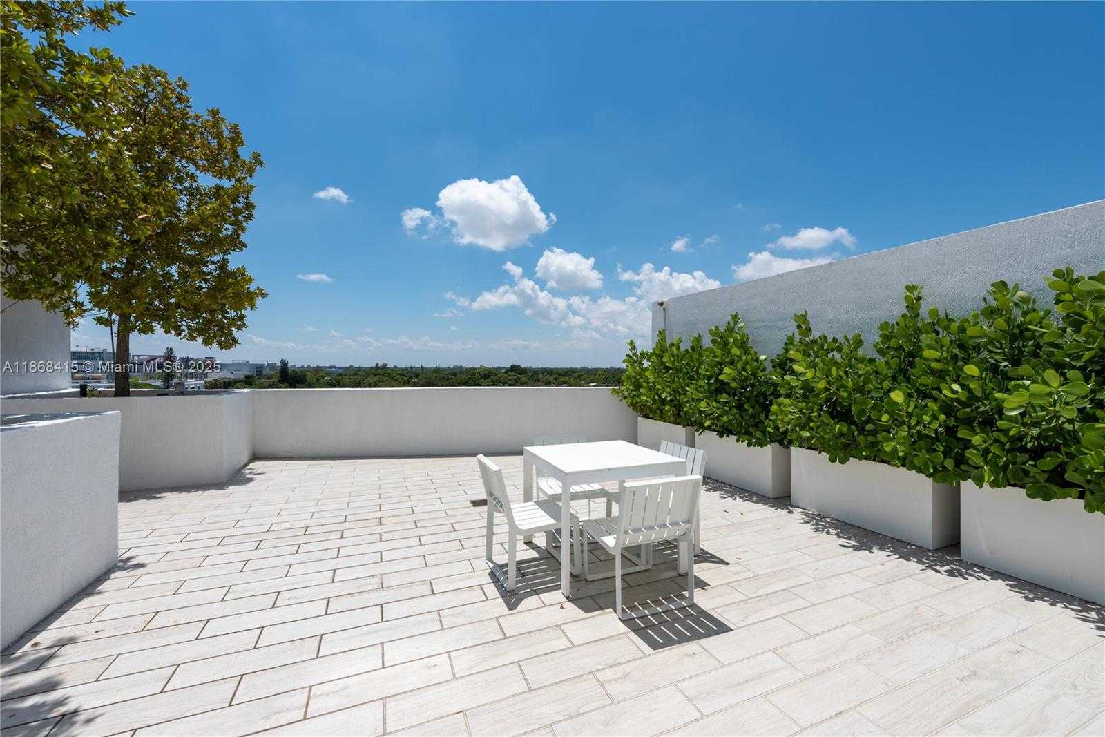 Small Image of 4250 BISCAYNE BLVD #501, Miami Number 37