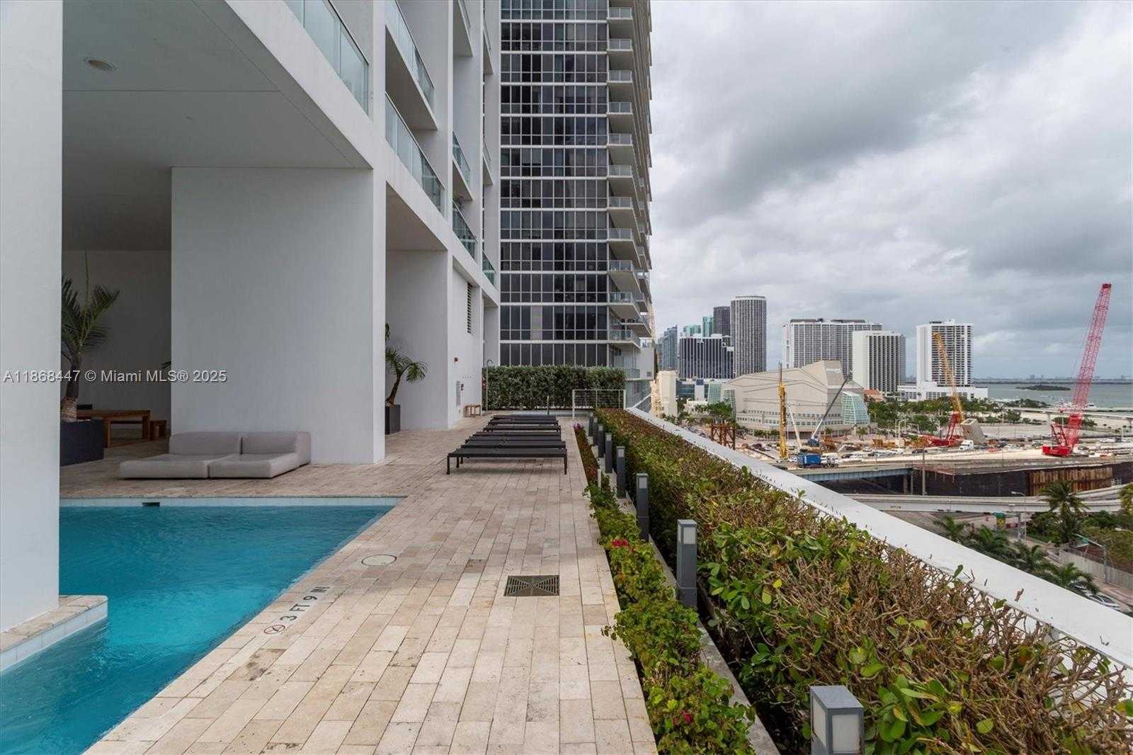 Small Image of 1040 BISCAYNE BLVD #3106, Miami Number 34