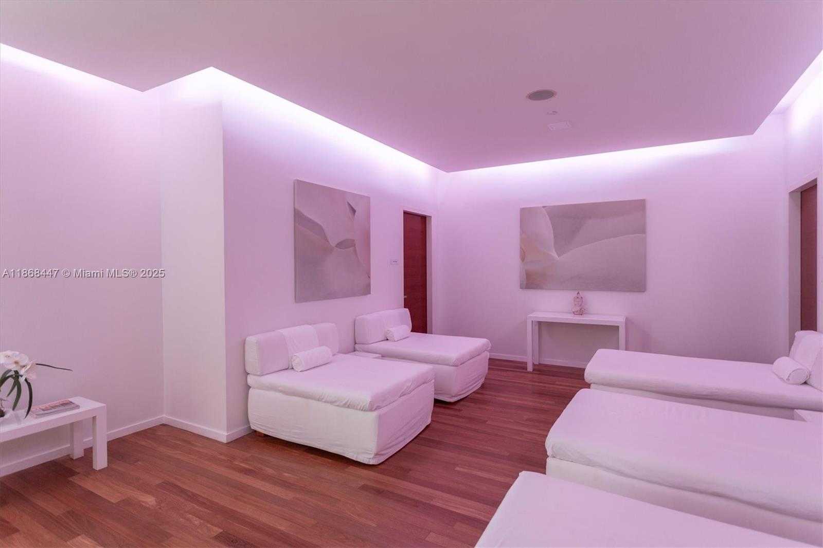 Small Image of 1040 BISCAYNE BLVD #3106, Miami Number 42