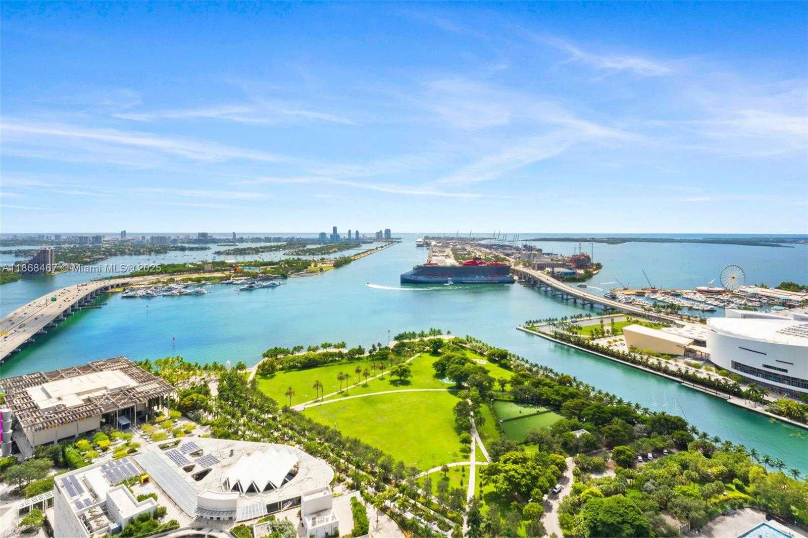 Small Image of 1100 BISCAYNE BLVD #4004, Miami Number 25
