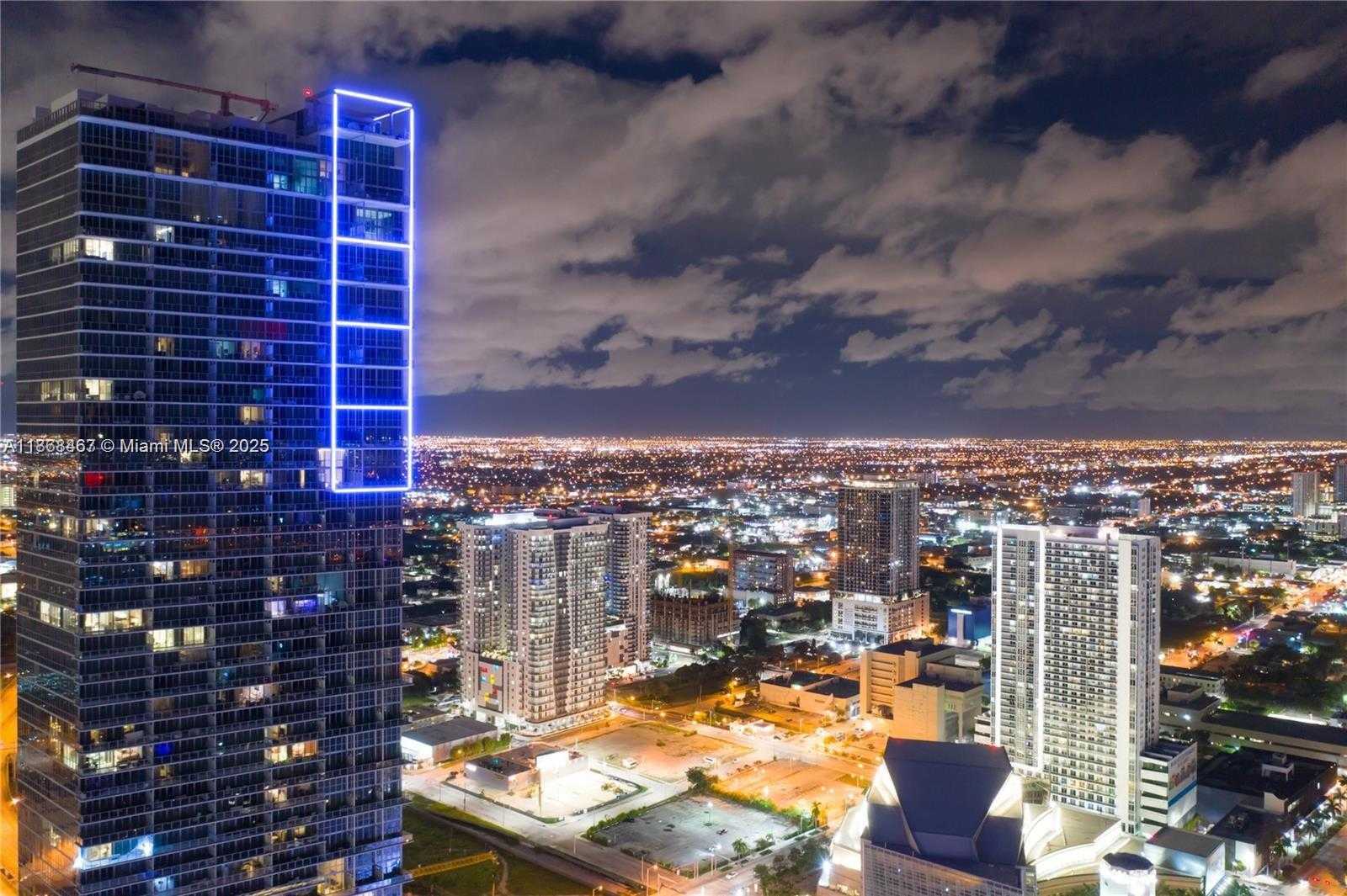 Small Image of 1100 BISCAYNE BLVD #4004, Miami Number 32