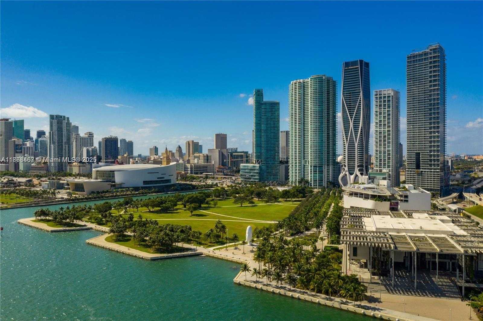 Small Image of 1100 BISCAYNE BLVD #4004, Miami Number 33