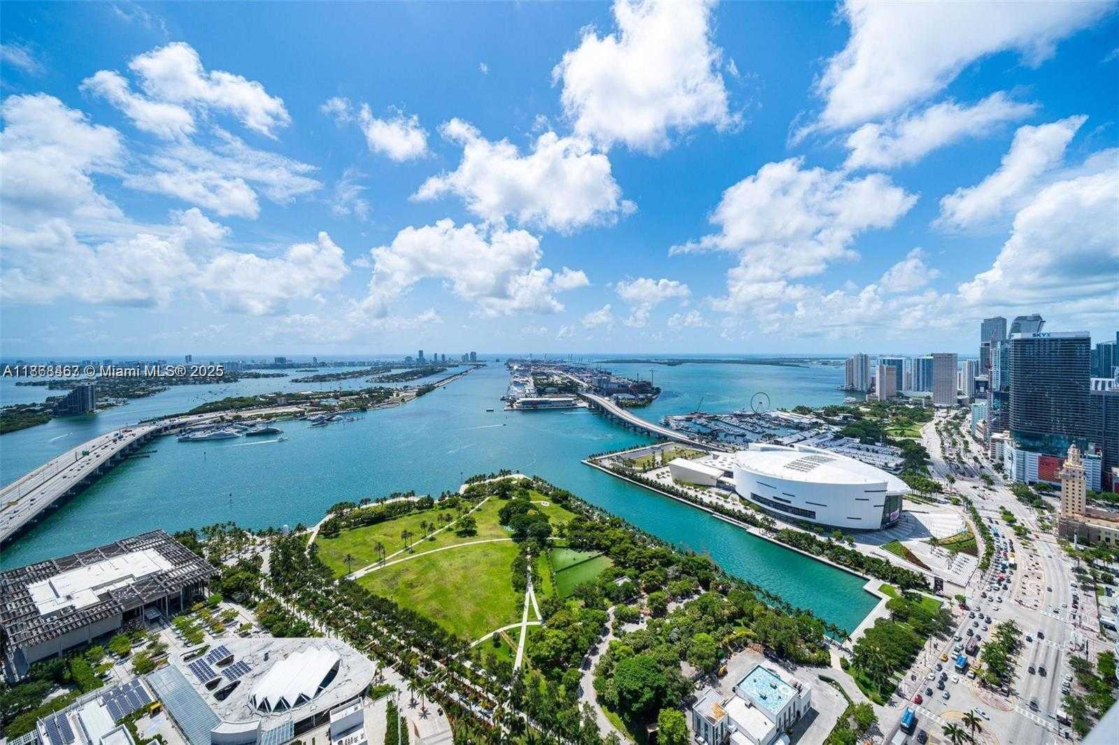 Small Image of 1100 BISCAYNE BLVD #4004, Miami Number 35