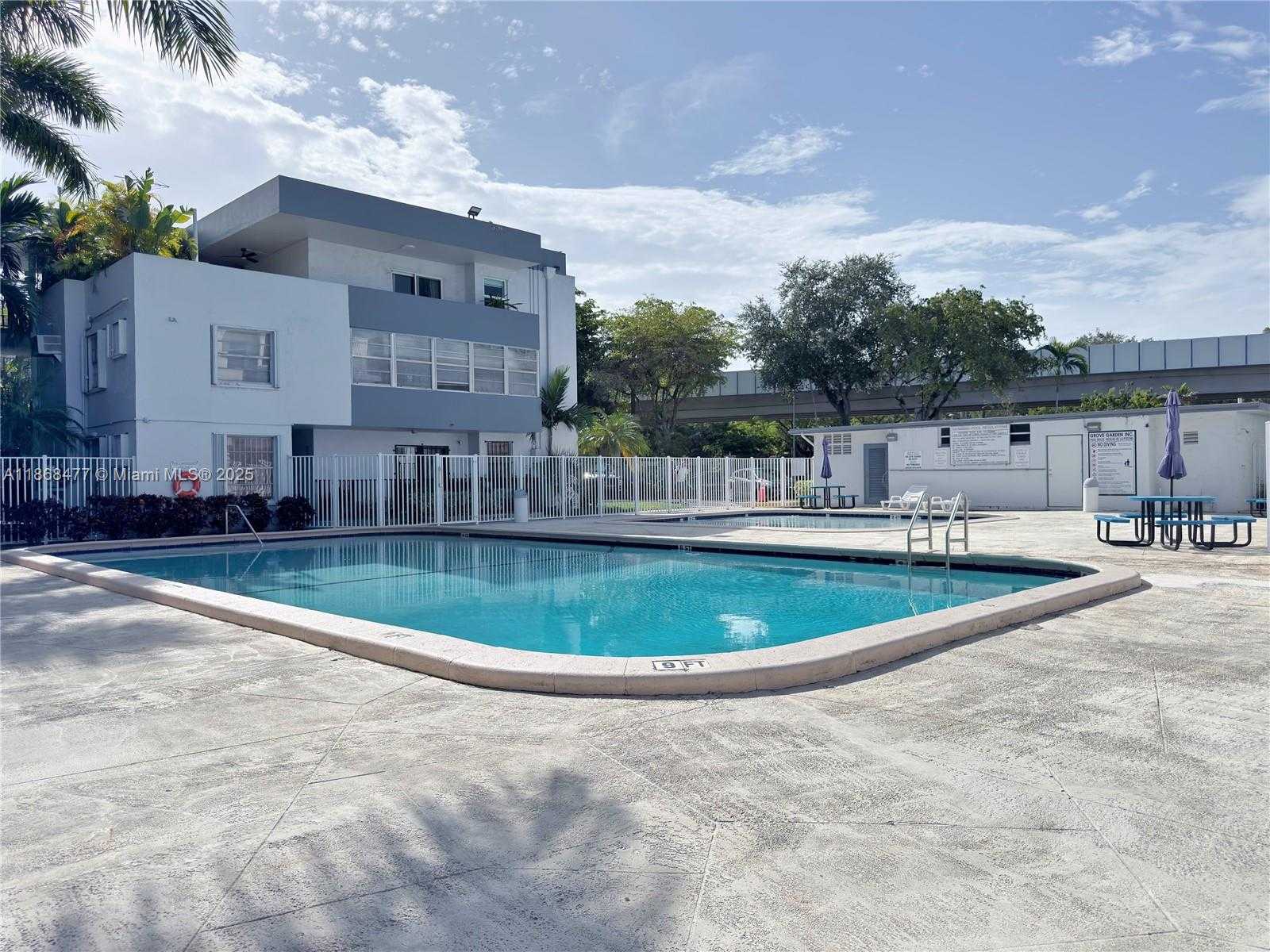 Small Image of 2465 SOUTH WEST 18TH AVE #3307, Miami Number 9