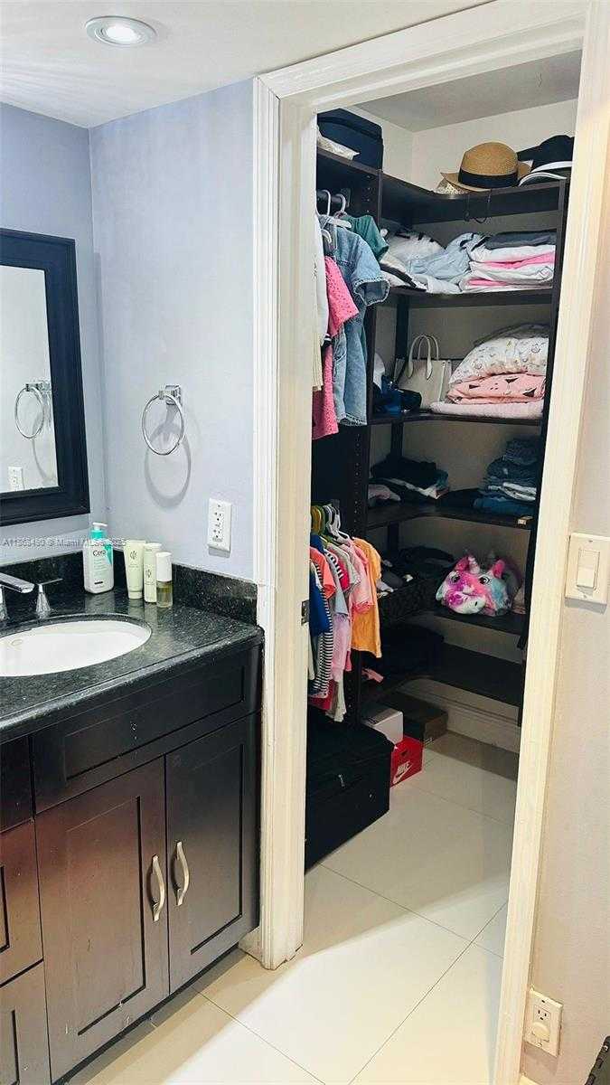 Small Image of 20401 NORTH EAST 30TH AVE #108-8, Aventura Number 10