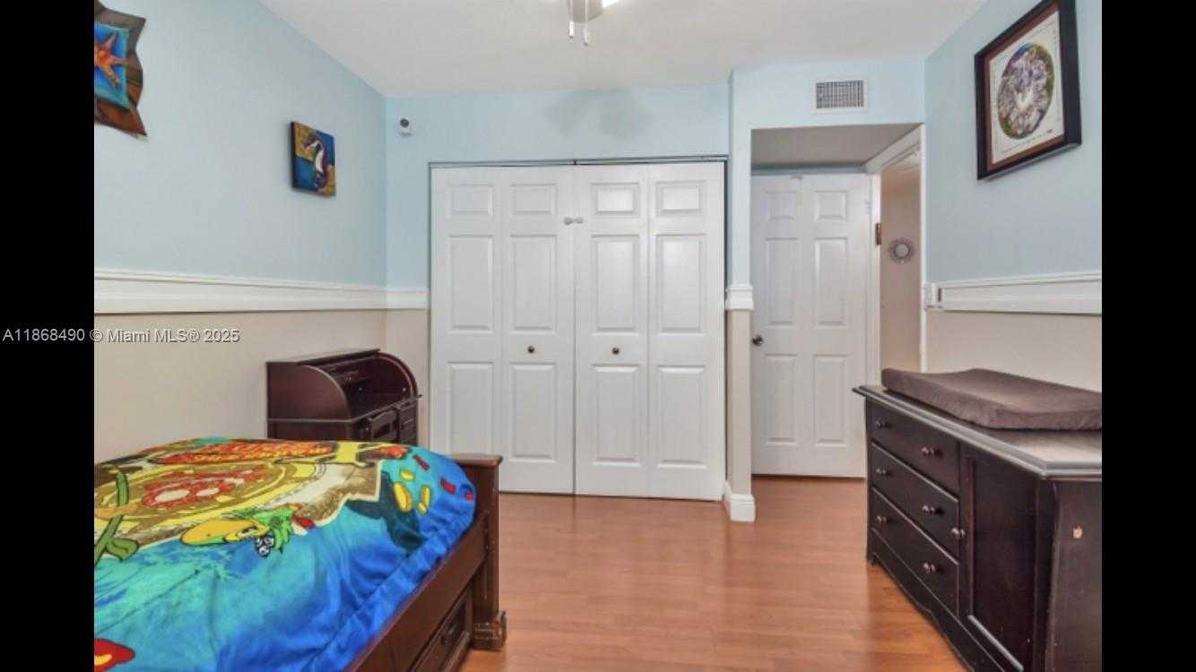 Small Image of 20401 NORTH EAST 30TH AVE #108-8, Aventura Number 4