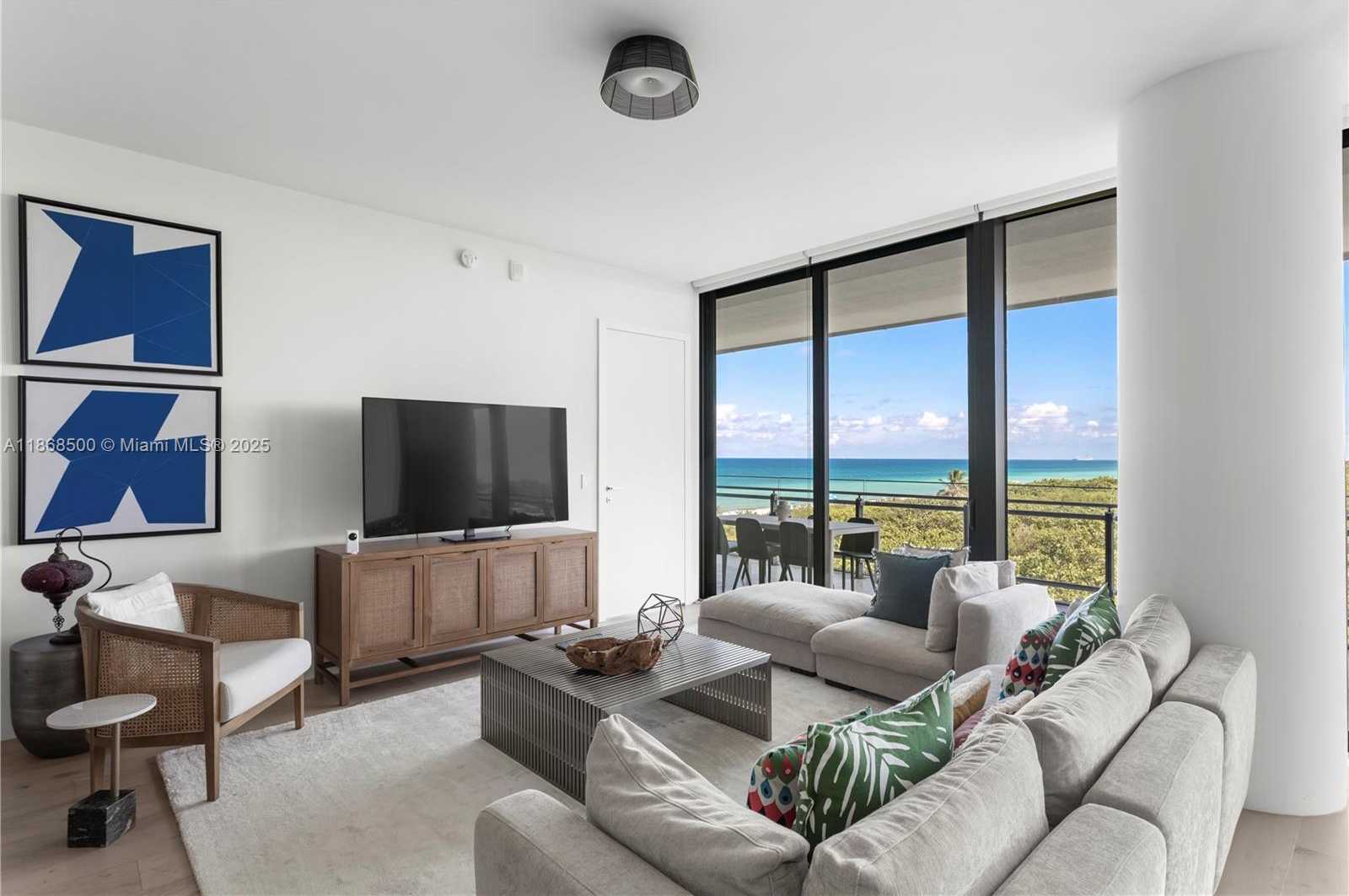 Small Image of 8701 COLLINS AVE #604, Miami Beach Number 12