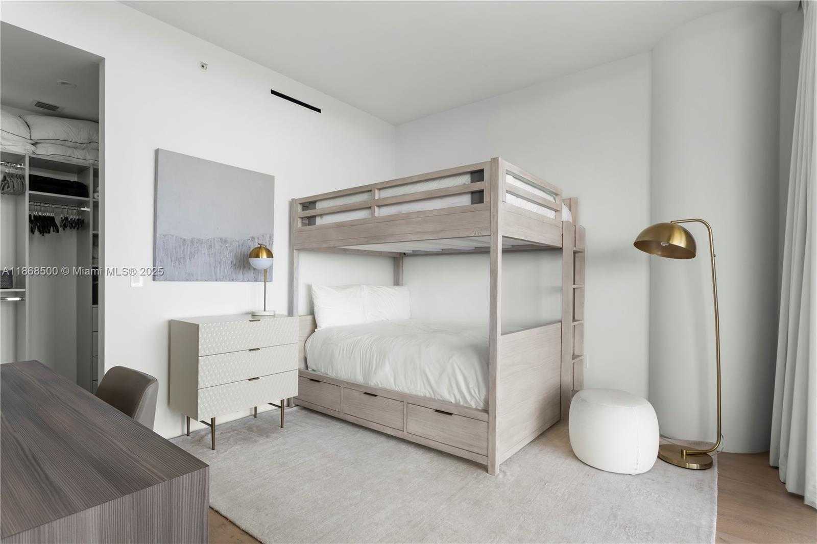 Small Image of 8701 COLLINS AVE #604, Miami Beach Number 22