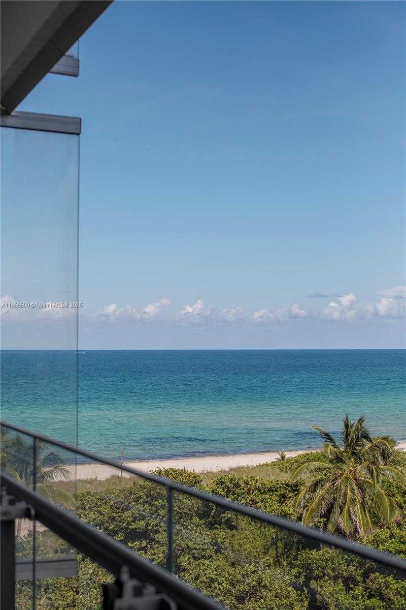 Small Image of 8701 COLLINS AVE #604, Miami Beach Number 31