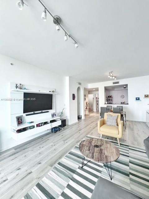 Small Image of 3340 NORTH EAST 190TH ST #1507, Aventura Number 2