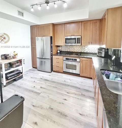 Small Image of 3340 NORTH EAST 190TH ST #1507, Aventura Number 29