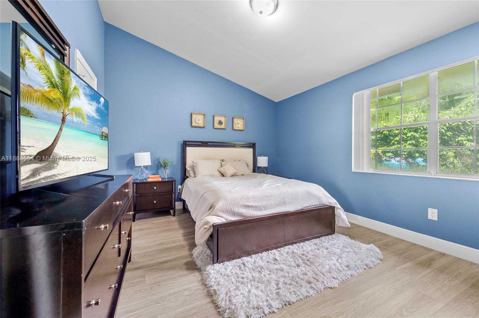 Small Image of 7068 WOODMONT AVE, Tamarac Number 18