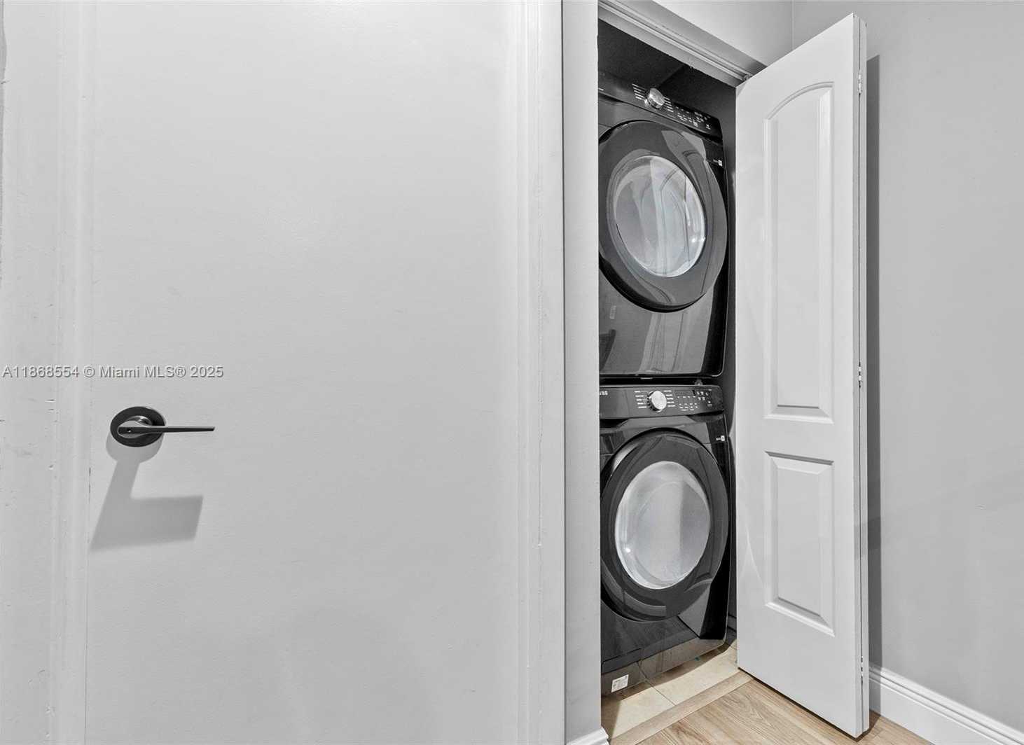 Small Image of 7068 WOODMONT AVE, Tamarac Number 31