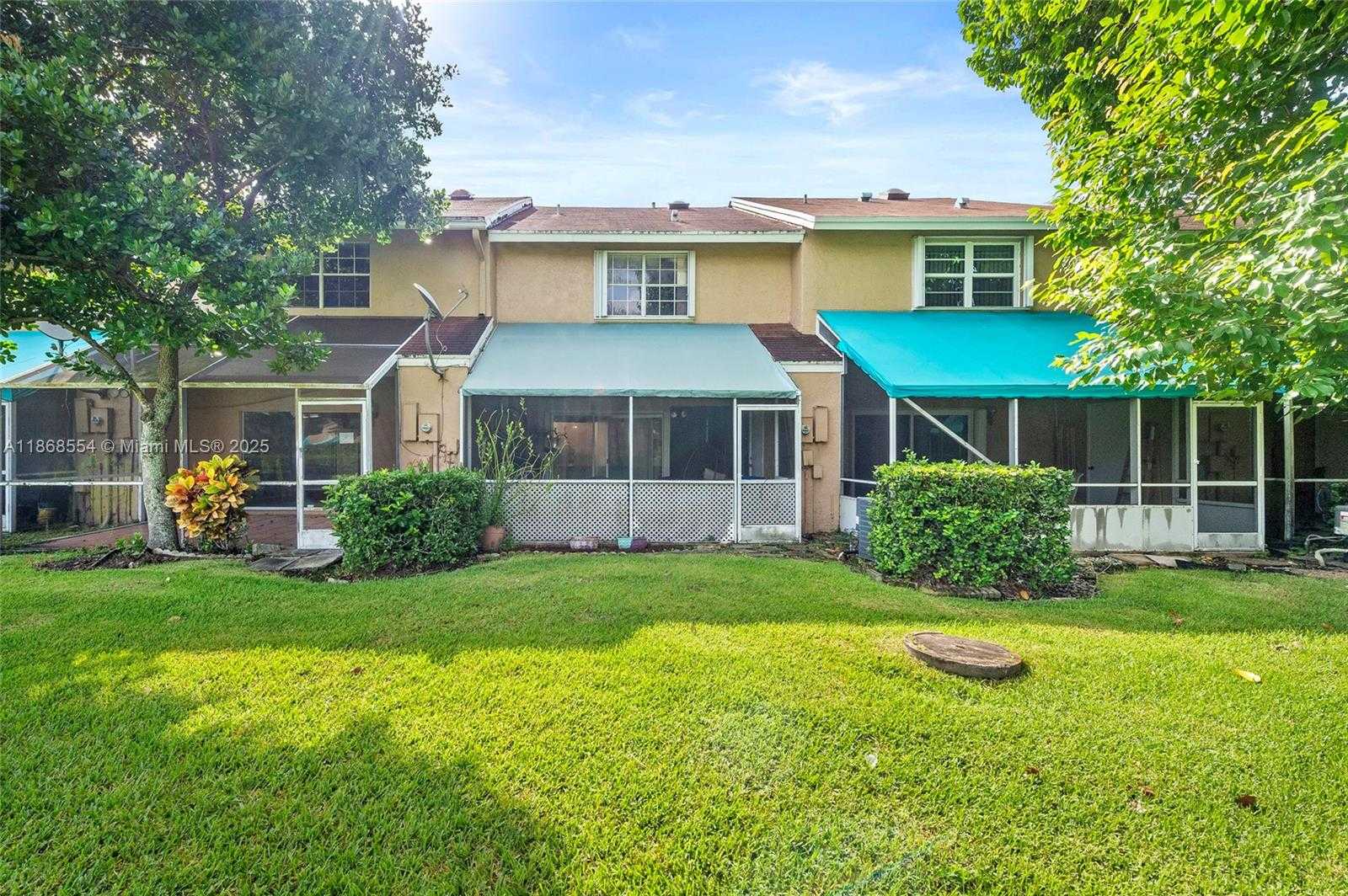 Small Image of 7068 WOODMONT AVE, Tamarac Number 36