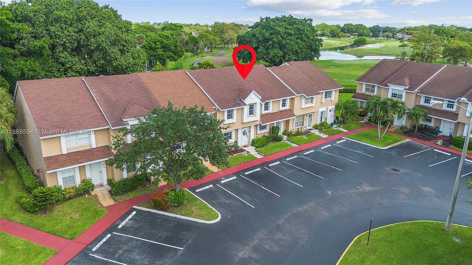 Small Image of 7068 WOODMONT AVE, Tamarac Number 42