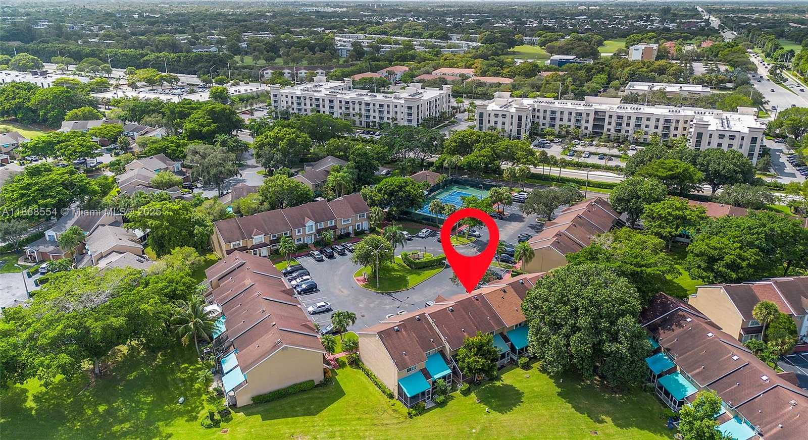 Small Image of 7068 WOODMONT AVE, Tamarac Number 44