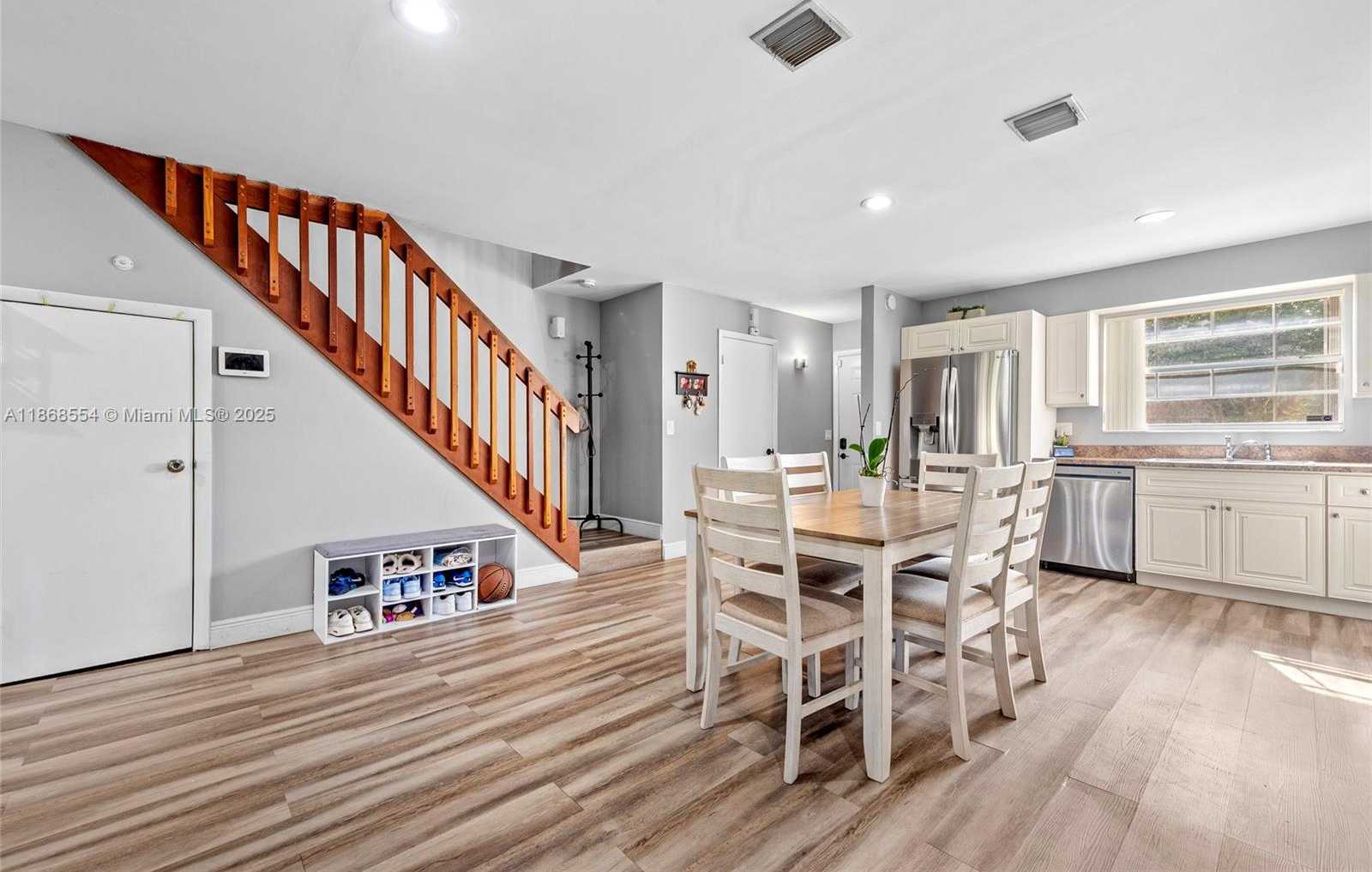 Small Image of 7068 WOODMONT AVE, Tamarac Number 7