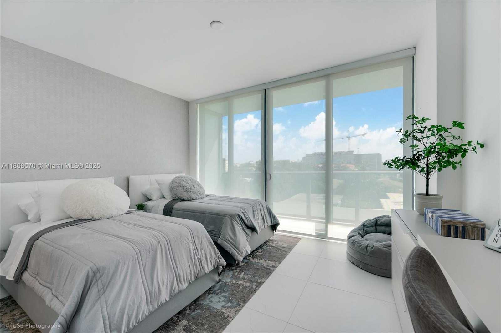 Small Image of 9901 WEST BAY HARBOR DR #406, Bal Harbour Number 30