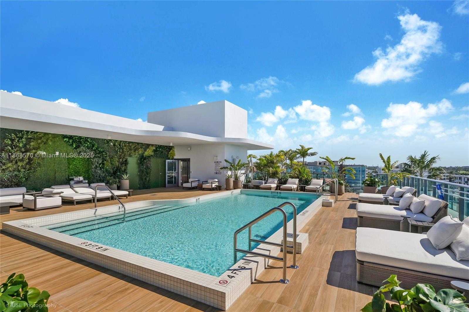 Small Image of 9901 WEST BAY HARBOR DR #406, Bal Harbour Number 39