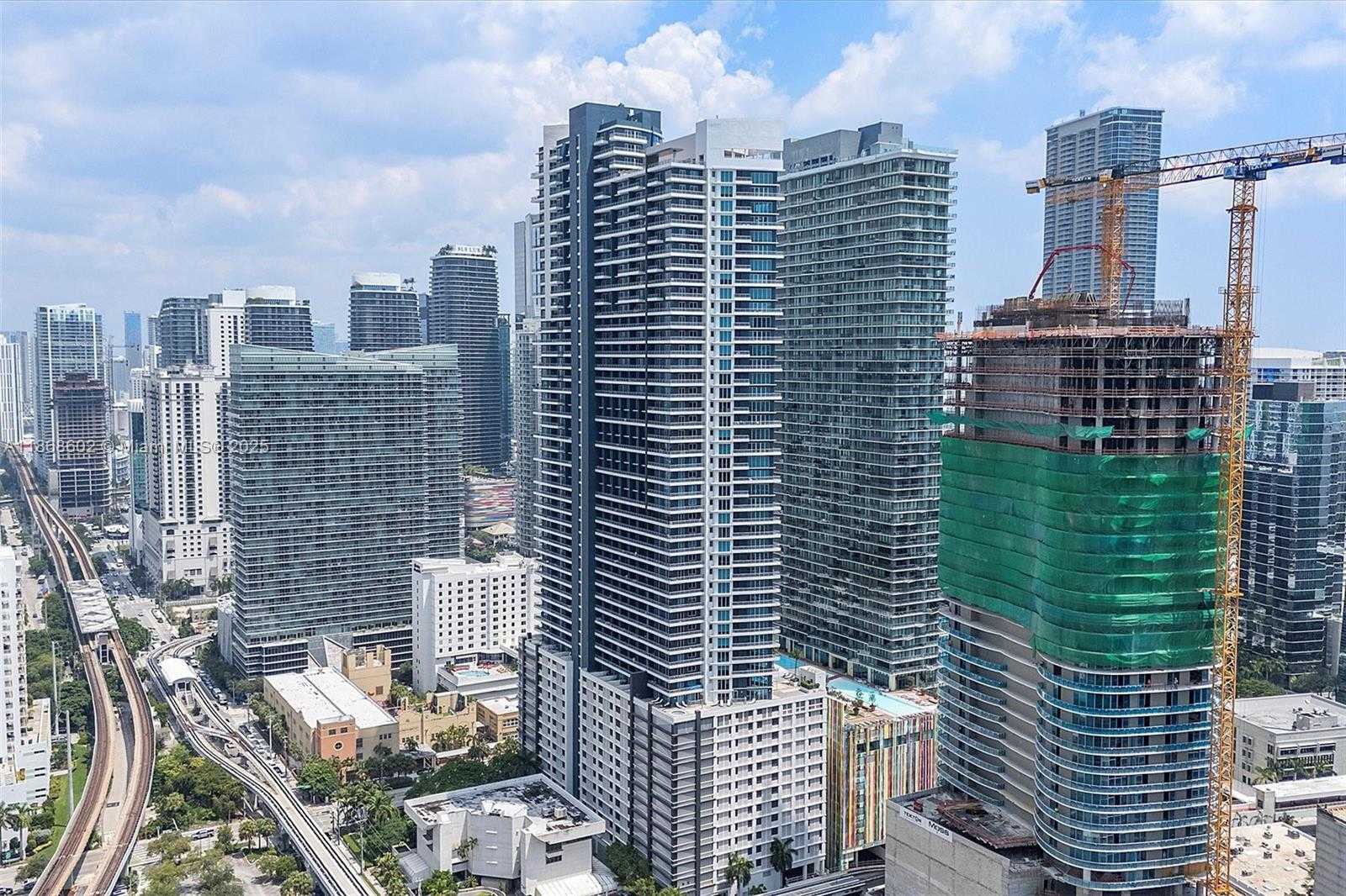 Small Image of 60 SOUTH WEST 13TH ST #2420, Miami Number 31