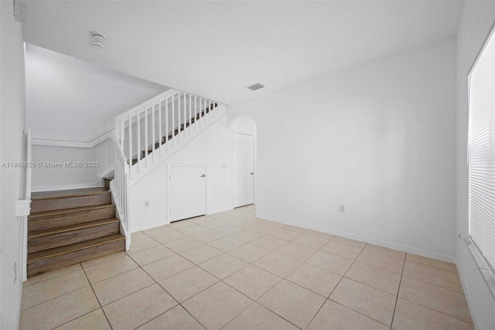 Small Image of 3019 NORTH WEST 30TH AVE, Oakland Park Number 2