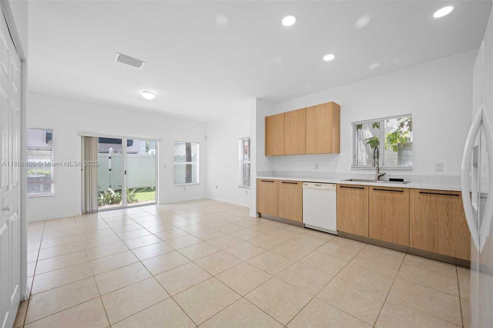 Small Image of 3019 NORTH WEST 30TH AVE, Oakland Park Number 5