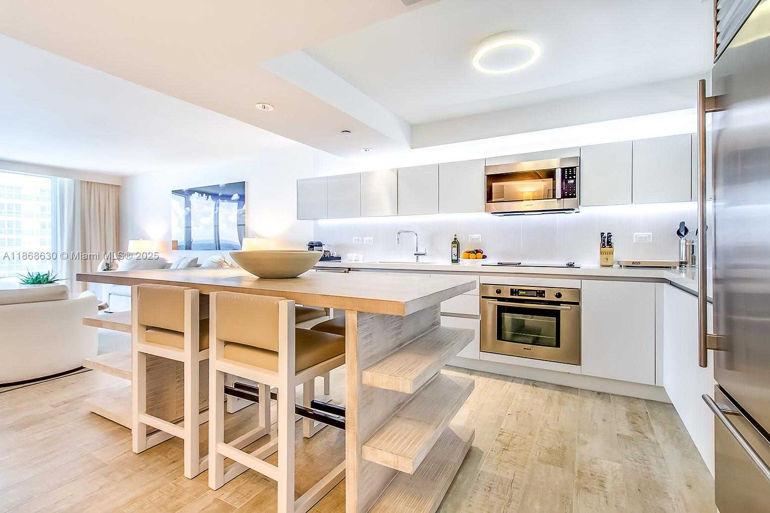 Small Image of 102 24TH ST #1016, Miami Beach Number 8