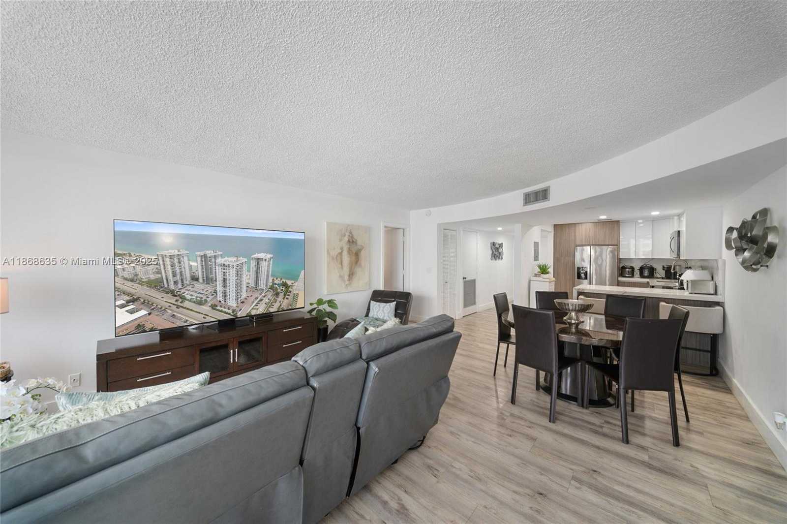 Small Image of 2401 SOUTH OCEAN DR #2304, Hollywood Number 15