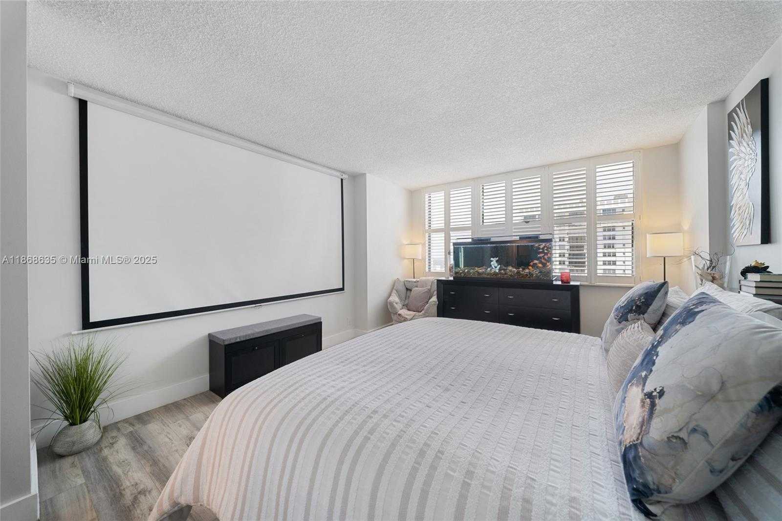 Small Image of 2401 SOUTH OCEAN DR #2304, Hollywood Number 17