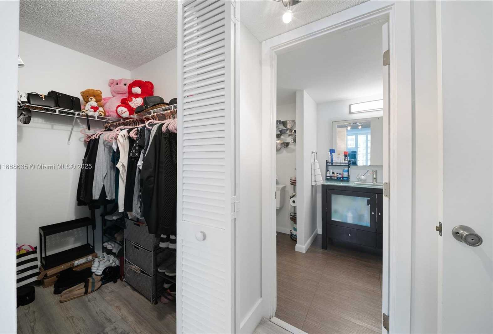 Small Image of 2401 SOUTH OCEAN DR #2304, Hollywood Number 20