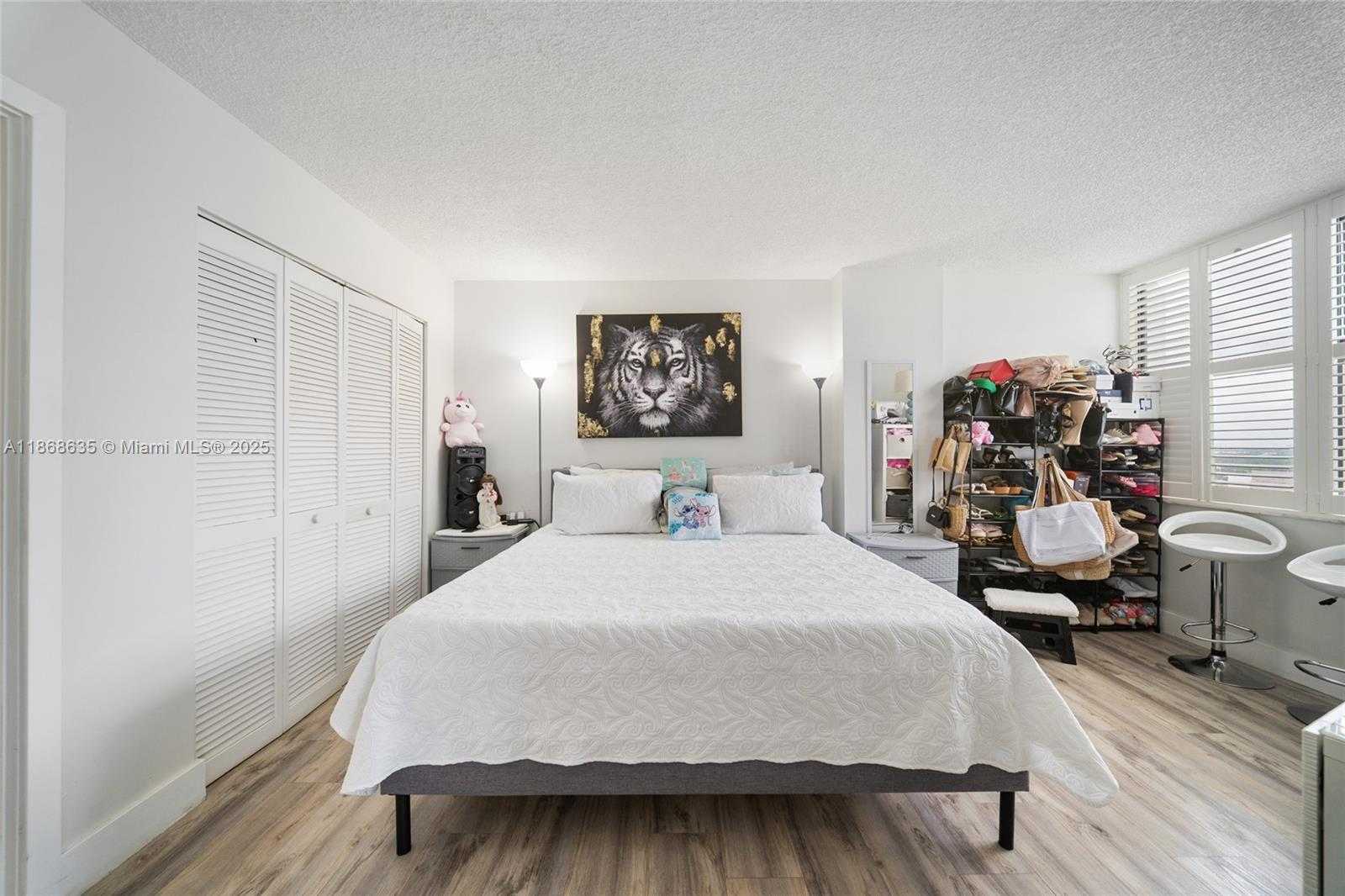 Small Image of 2401 SOUTH OCEAN DR #2304, Hollywood Number 26