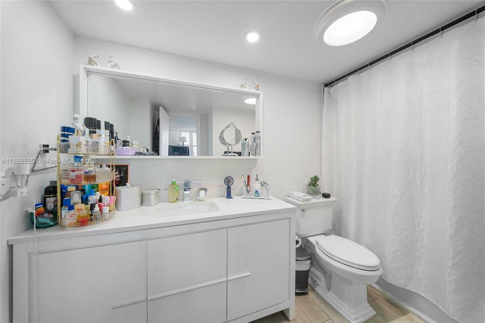 Small Image of 2401 SOUTH OCEAN DR #2304, Hollywood Number 28