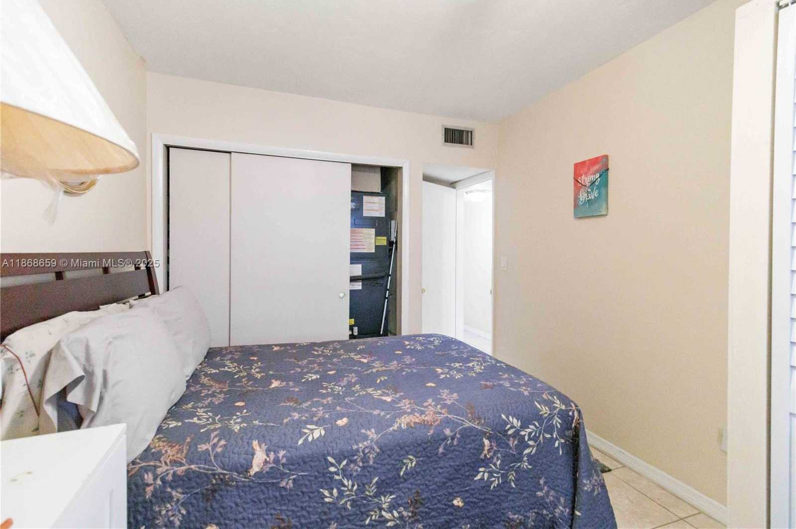 Small Image of 11 NORTH EAST 204TH ST #1, Miami Gardens Number 17